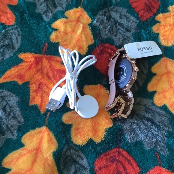 Relic Fossil Smartwatch - Picture 9 of 9